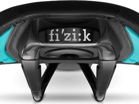 Седло Fizik Luna X5 женское (черный 145 мм)