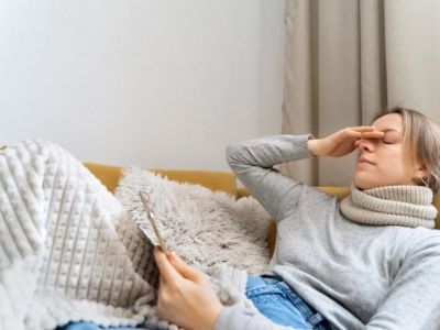 Акушер-гинеколог озвучила неочевидные симптомы при гинекологических заболеваниях