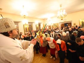 Глава Якутии посетил Пасхальное богослужение