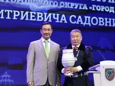 Глава Якутии оценил первый месяц работы Дмитрия Садовникова на посту мэра