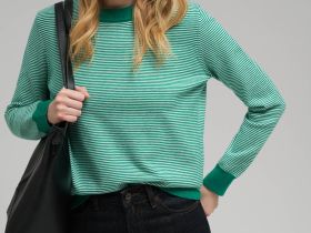 Джемпер полуприлегающего кроя с хлопком