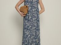 Сарафан с v-образными вырезом