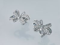 Пусеты из белого золота э4712пс04184600