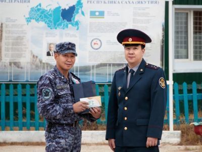 В Якутии коллектив УФСИН оказал помощь многодетному сотруднику