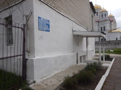 Храм Успения Пресвятой Богородицы (фундамент, частично эксплуатируемый подвал, стены высотой 5 м, окна первого света храма)