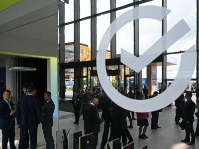 На собственной сессии Сбера на ПМЭФ обсудили вызовы финансового рынка страны