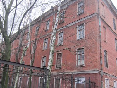 Шесть флигелей