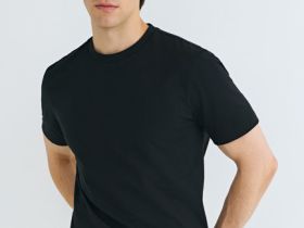 Базовая футболка, Черный