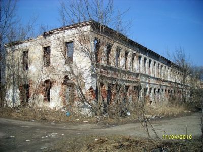 Образец жилой и хозяйственной застройки набережной