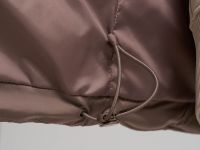 Стеганая куртка с искусственным утеплителем