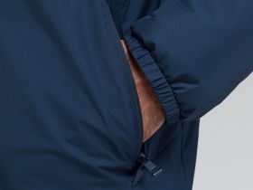 Утепленная куртка с капюшоном