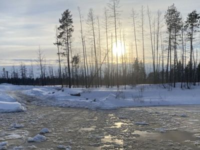 Наледь образовалась на участке зимника «Вилюйск — Жиганск» в Якутии