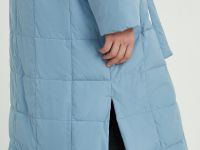 Стеганое утепленное пальто с капюшоном