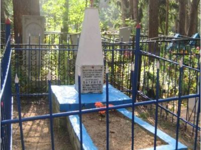 Братская могила советских воинов, погибших в 1943 году в боях с немецко-фашистскими захватчиками