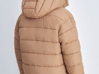 Утепленная стеганая куртка со съемным капюшоном