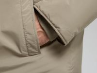 Пуховое полупальто с капюшоном и воротником-стойкой