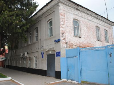 Общественное гражданское здание