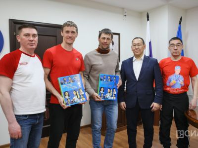 Олимпийские чемпионы Никита Крюков и Александр Бессмертных обсудили развитие лыжного спорта в Якутии
