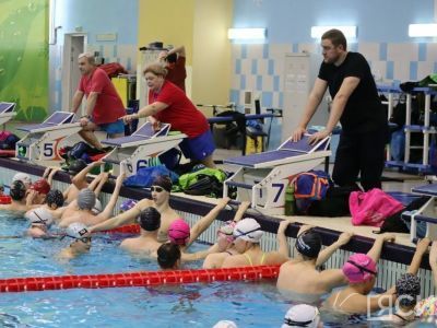 Призер Олимпийских игр Андрей Гречин показал мастер-класс по плаванию в Якутске