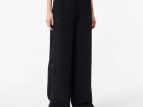 Женские брюки Lacoste свободного кроя