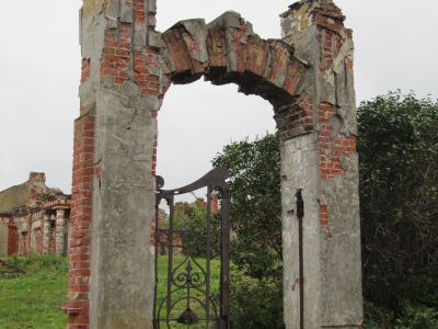 Ворота № 3 (у главного дома)