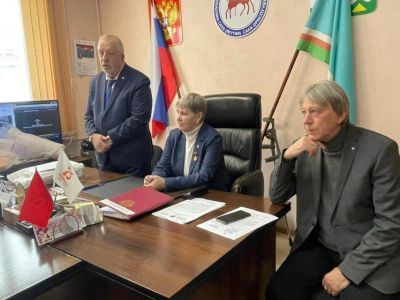 Марина Бахилина встретилась с родственниками военнослужащих в Алданском районе