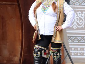 Показ национальной одежды состоялся на Ысыахе Олонхо