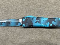 Автоматический нож Microtech UTX-85, сталь М390, рукоять алюминий, сине-черный камуфляж