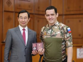 Глава Якутии вручил государственные награды