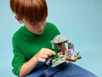 Minecraft 21586 Конструктор Бледный сад