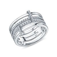 Серебряное кольцо с фианитами