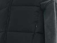 Утеплённый жилет, Черный