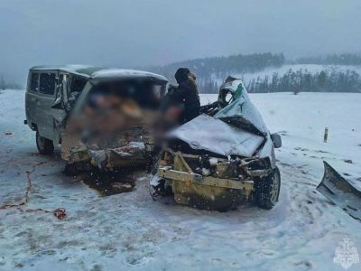 Четыре человека погибли при ДТП в Хангаласском районе Якутии