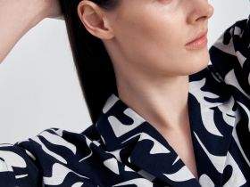 Рубашка женская с принтом изо льна