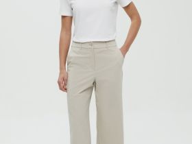 Укороченные брюки прямого кроя