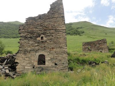 Басхойский историко-архитектурный комплекс