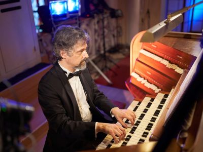 Билеты на Рождественские вечера у органа. Великие органные традиции Германии и Франции (Англиканская церковь Святого Андрея) / Концерт | Афиша | ИнфоТаймс