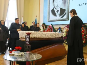 В Якутске прощаются с Матвеем Мучиным