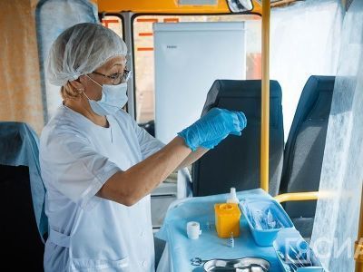 Число заболевших коронавирусом в Якутии растёт. За последние сутки госпитализированы 15 человек