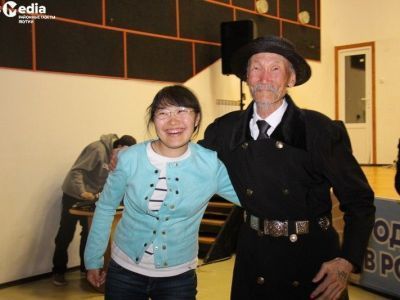 В Булунском районе показали фильм «Надо мною солнце не садится»