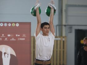 Намский улус приехал в качестве фаворита в гиревом спорте Игр Манчаары