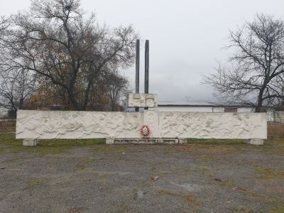 Памятник погибшим воинам в Великой Отечественной войне