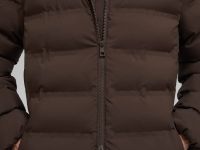 Утепленное пальто с капюшоном