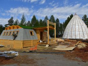 Строительство объектов к Ысыаху Олонхо в Нерюнгри завершат до 20 июня