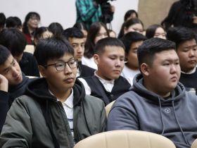 «Будто сам Григорий Окороков дал о себе знать»: студентам ЯСХТ рассказали о подвиге якутянина