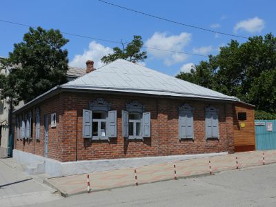 Дом-музей Н. Островского г. Новороссийска