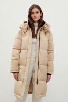 Стеганое утепленное пальто oversize силуэта