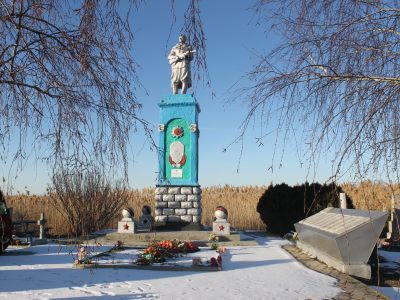 Братская могила 192 советских воинов, погибших в боях с фашистскими захватчиками