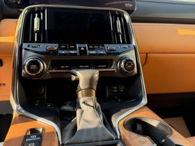 До 18 млн рублей: обзор самых дорогих автомобилей, выставленных на продажу в Якутске