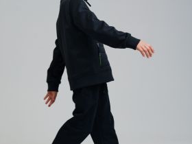 Куртка текстильная с полиуретановым покрытием для мальчиков